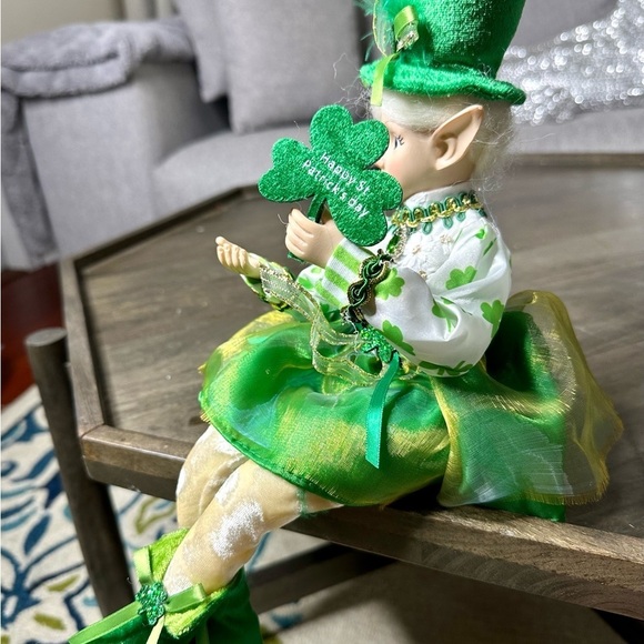 St Patricks Day Elf Leprechaun Doll Shelf sitter/18” GIRL - Picture 3 of 7